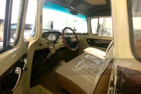 1955 Chevrolet Suburban - Image 3 of 8
