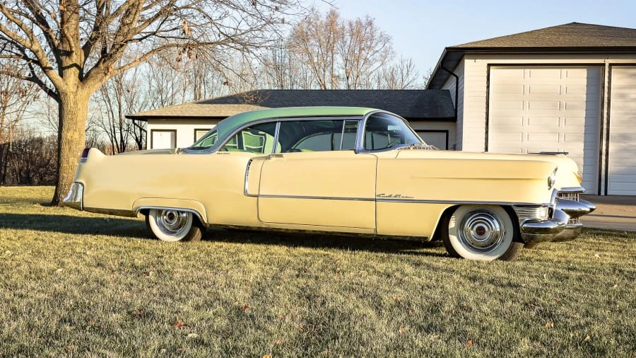 1955 Cadillac DeVille - Image 2 of 31