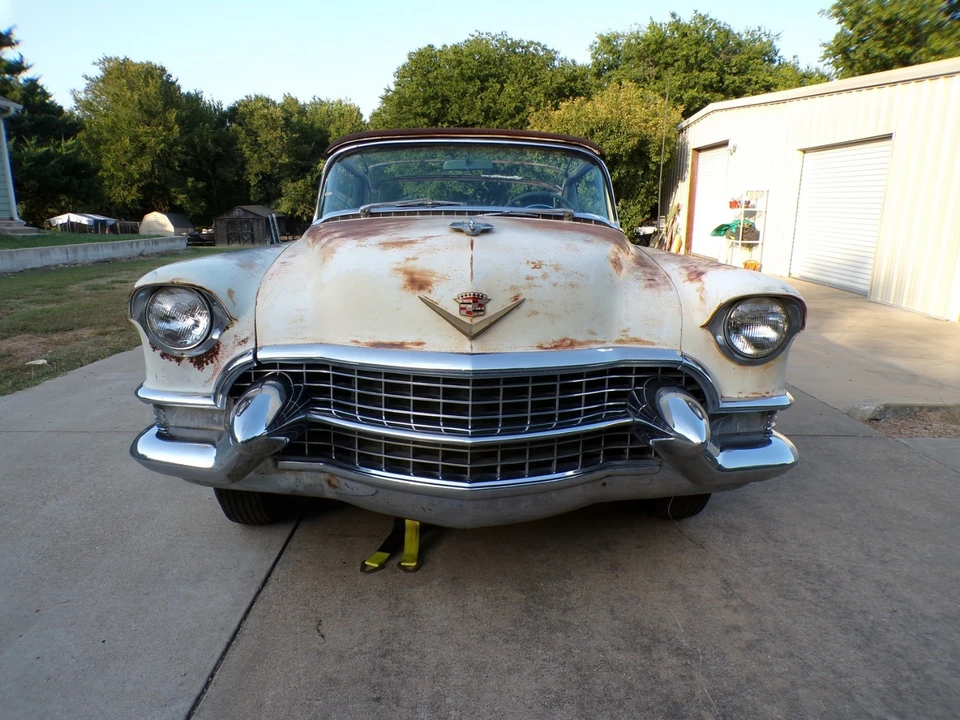 1955 Cadillac DeVille - Image 2 of 31