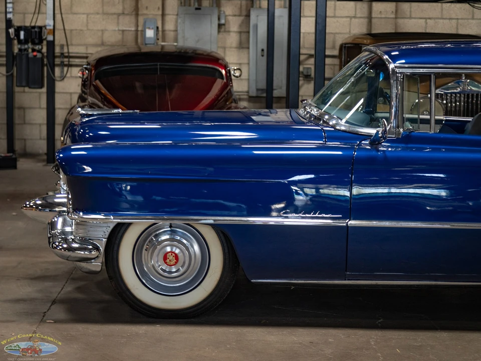 1955 Cadillac DeVille - Image 2 of 31