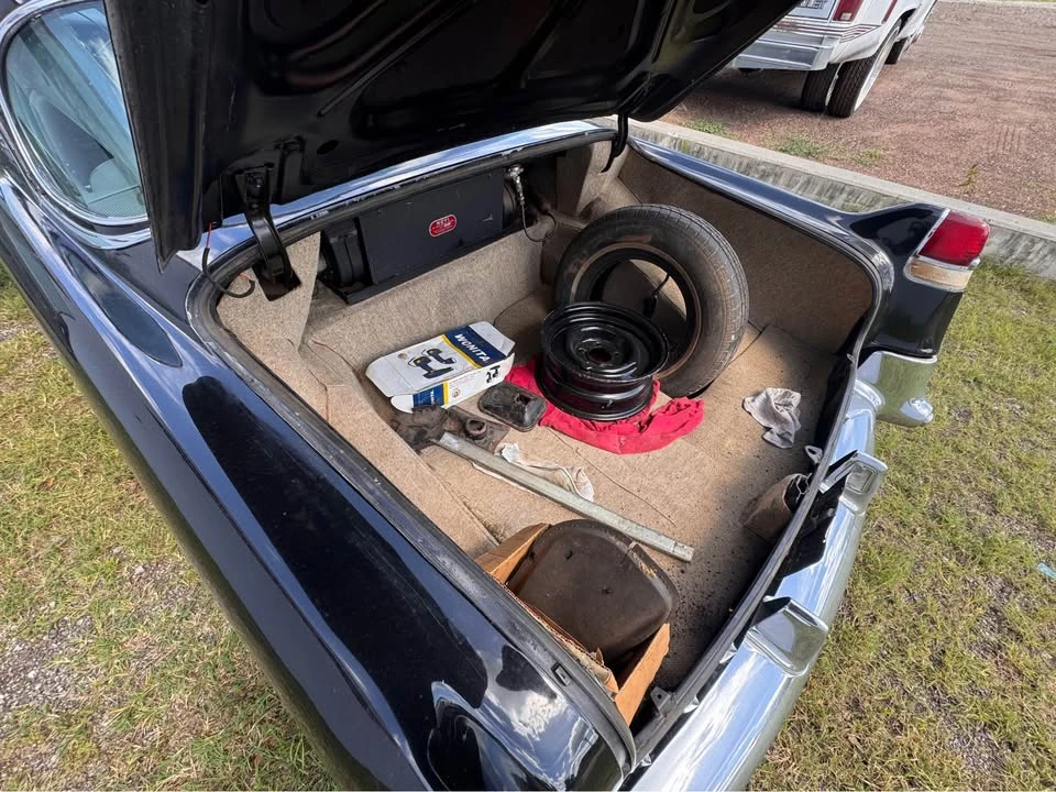 1955 Cadillac DeVille - Image 10 of 11