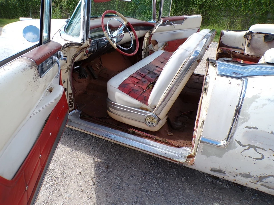 1955 Cadillac Eldorado 2nd Gen - Image 20 of 31