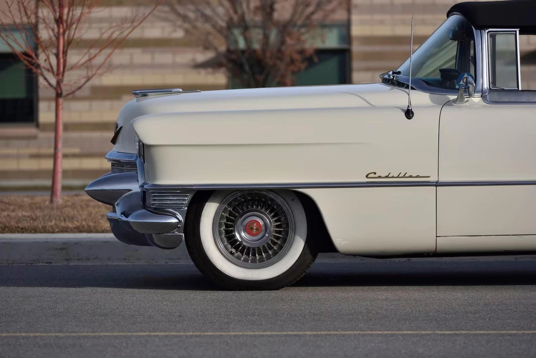 1955 Cadillac Eldorado 2nd Gen - Image 15 of 31