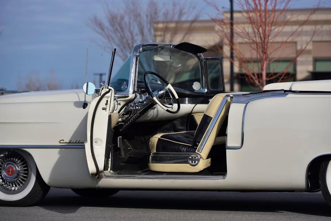 1955 Cadillac Eldorado 2nd Gen - Image 27 of 31