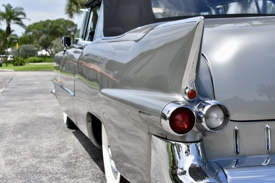 1955 Cadillac Eldorado 2nd Gen - Image 21 of 31