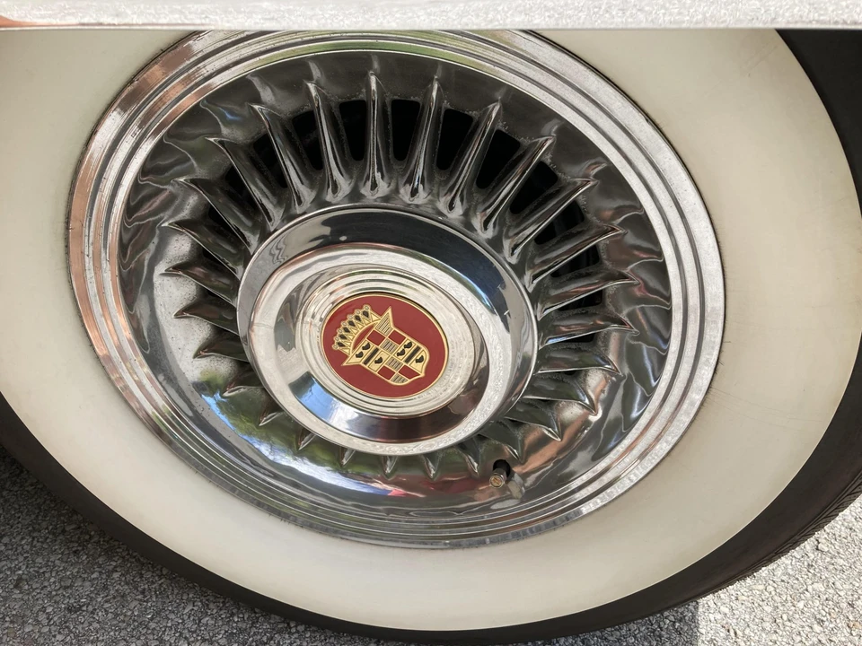 1955 Cadillac Eldorado 2nd Gen - Image 30 of 31