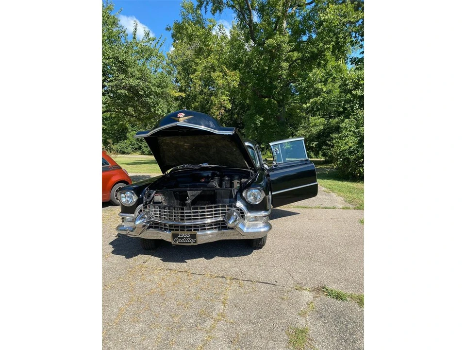 1955 Cadillac Fleetwood - Image 2 of 20