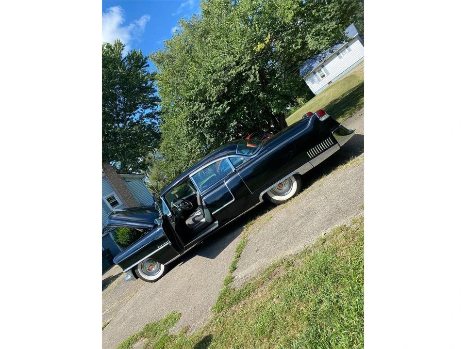 1955 Cadillac Fleetwood - Image 5 of 20