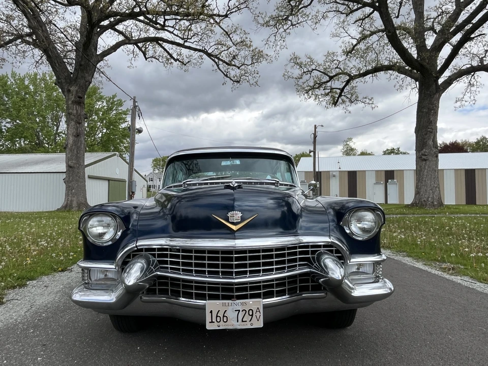 1955 Cadillac Sixty Special - Image 4 of 31