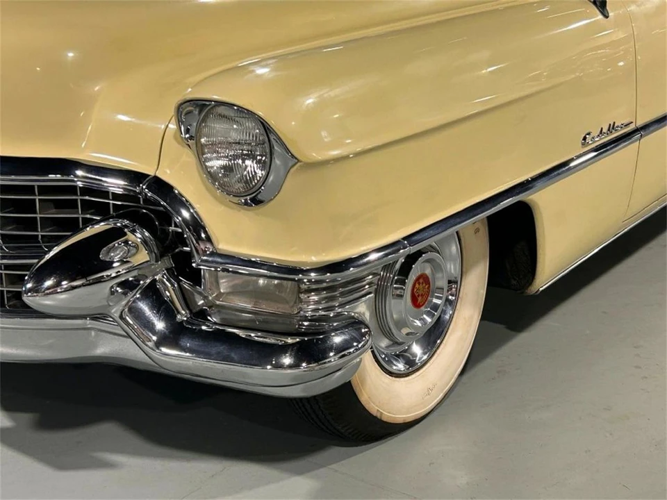 1955 Cadillac Series 62 3rd Gen - Image 2 of 31
