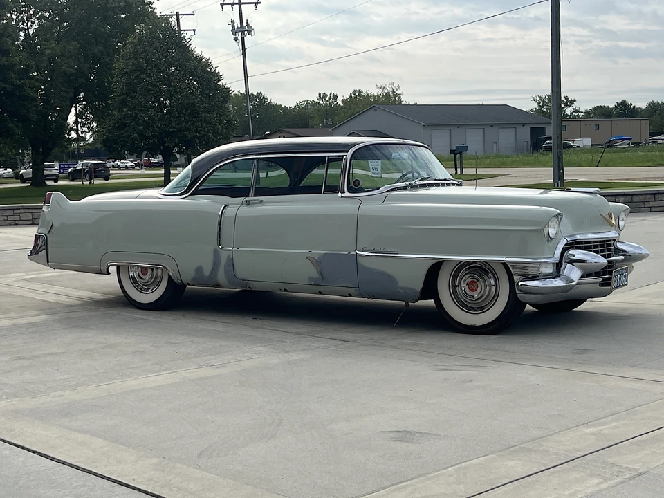 1955 Cadillac Series 62 3rd Gen - Image 2 of 31