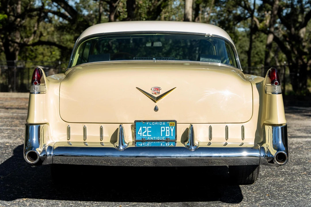 1955 Cadillac DeVille - Image 5 of 31