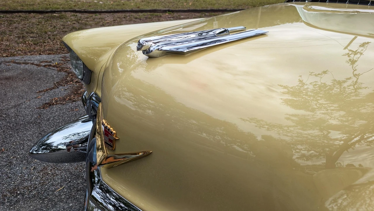 1955 Cadillac DeVille - Image 9 of 31