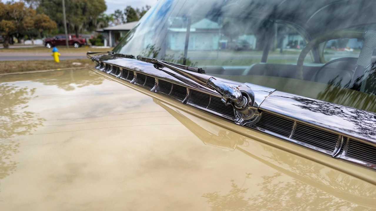 1955 Cadillac DeVille - Image 13 of 31