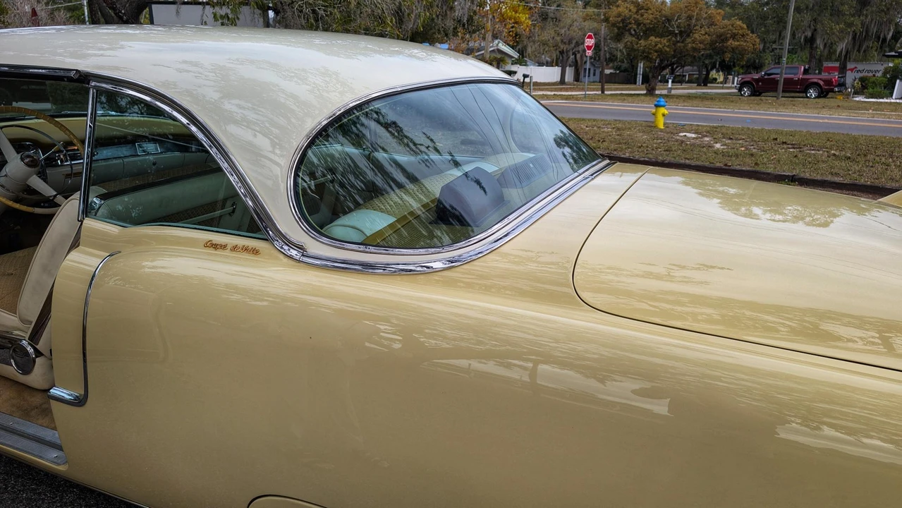 1955 Cadillac DeVille - Image 19 of 31