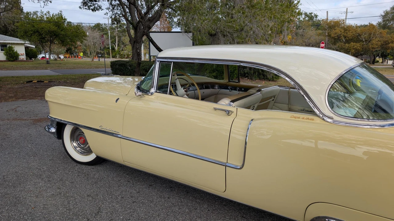 1955 Cadillac DeVille - Image 18 of 31