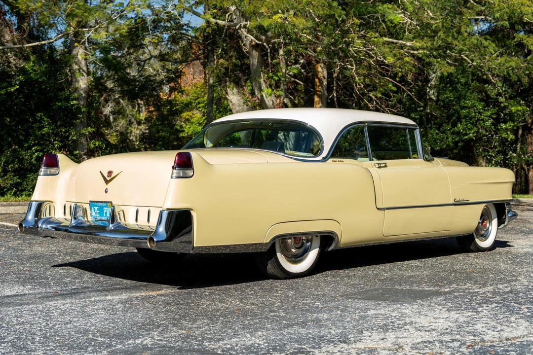1955 Cadillac DeVille - Image 4 of 31