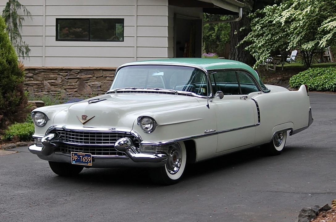 1955 Cadillac Series 62 3rd Gen - Image 8 of 31