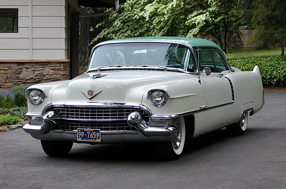 1955 Cadillac Series 62 3rd Gen - Image 7 of 31