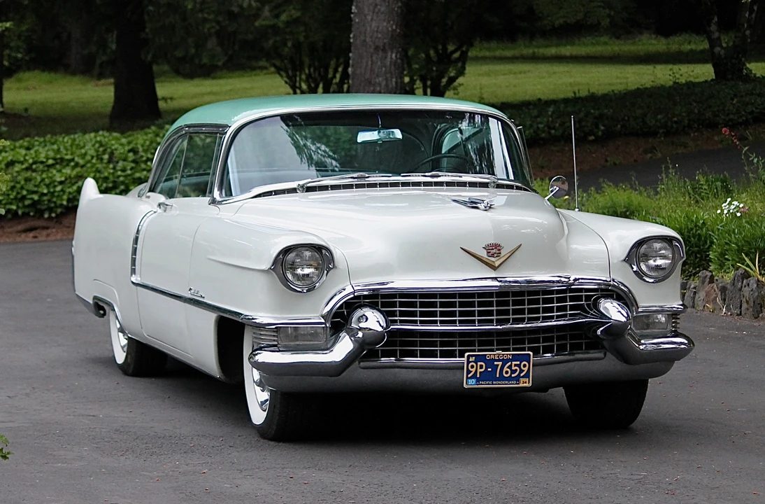 1955 Cadillac Series 62 3rd Gen - Image 2 of 31