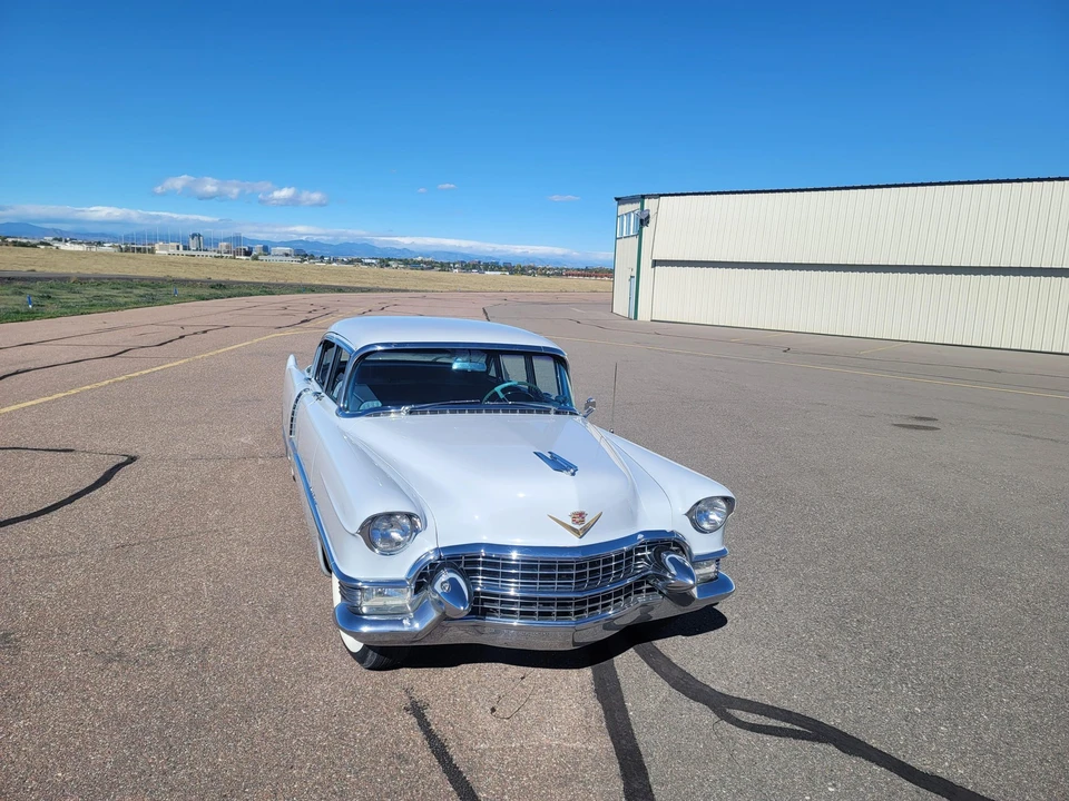 1955 Cadillac Sixty Special - Image 4 of 31