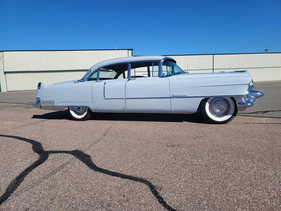 1955 Cadillac Sixty Special - Image 9 of 31