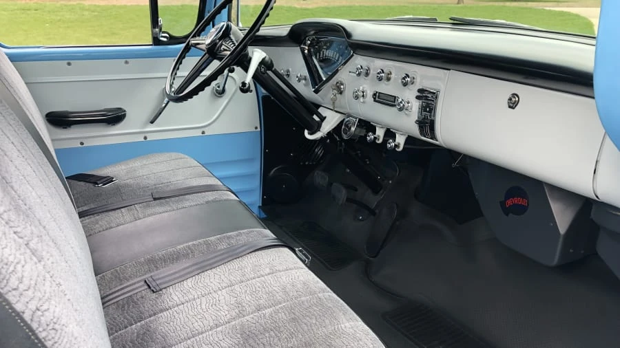 1955 Chevrolet Task Force - Image 5 of 14