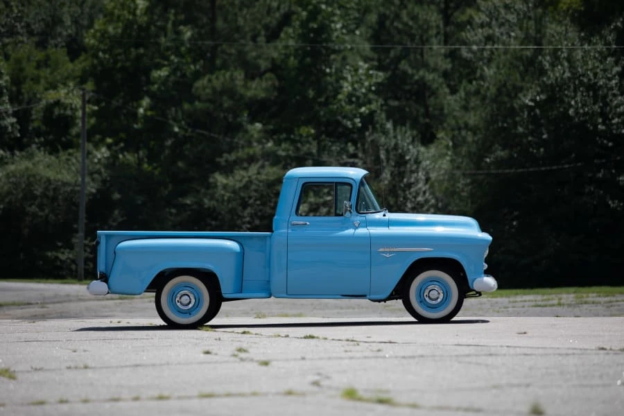1955 Chevrolet Task Force - Image 8 of 24