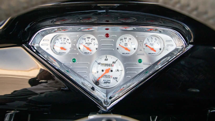 1955 Chevrolet Task Force - Image 17 of 20