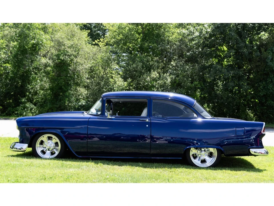 1955 Chevrolet Task Force - Image 4 of 21