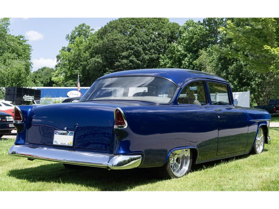 1955 Chevrolet Task Force - Image 6 of 21