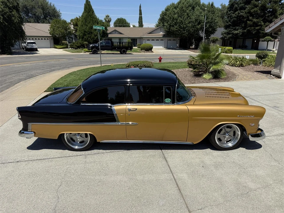1955 Chevrolet Tri-Five Bel Air Sedan & Wagon - Image 14 of 31