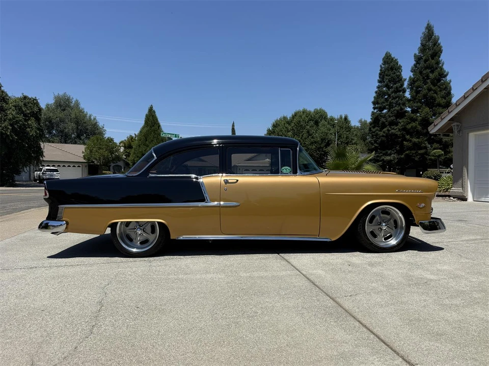 1955 Chevrolet Tri-Five Bel Air Sedan & Wagon - Image 21 of 31