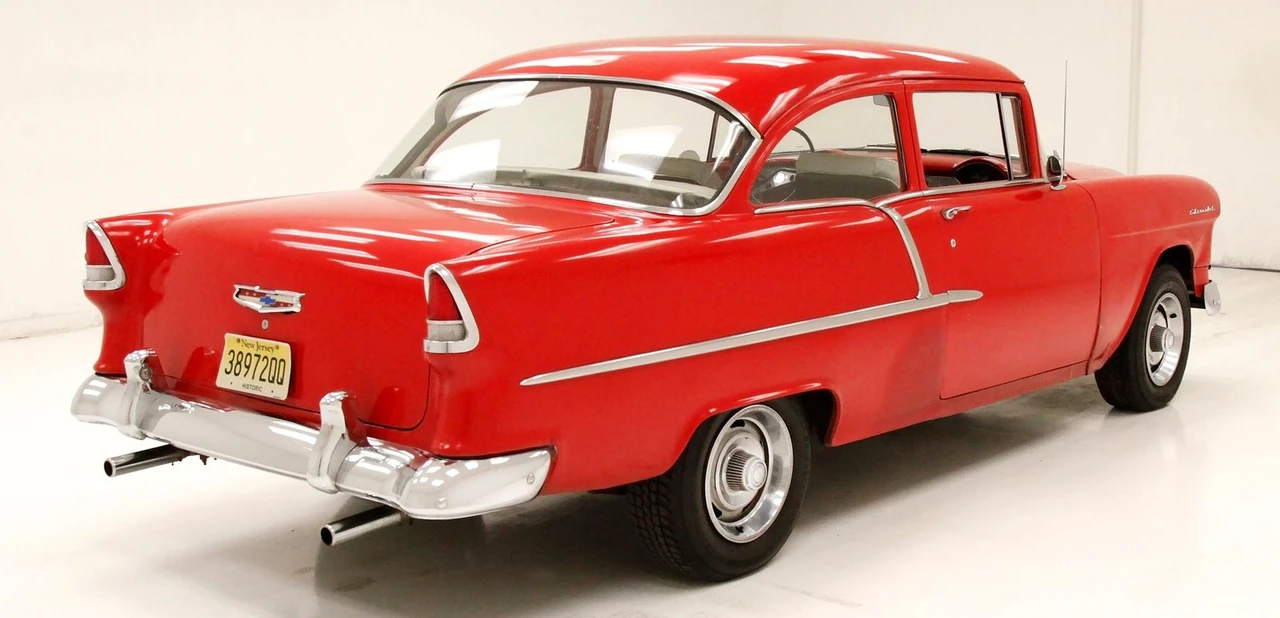 1955 Chevrolet Tri-Five Bel Air Sedan & Wagon - Image 5 of 31