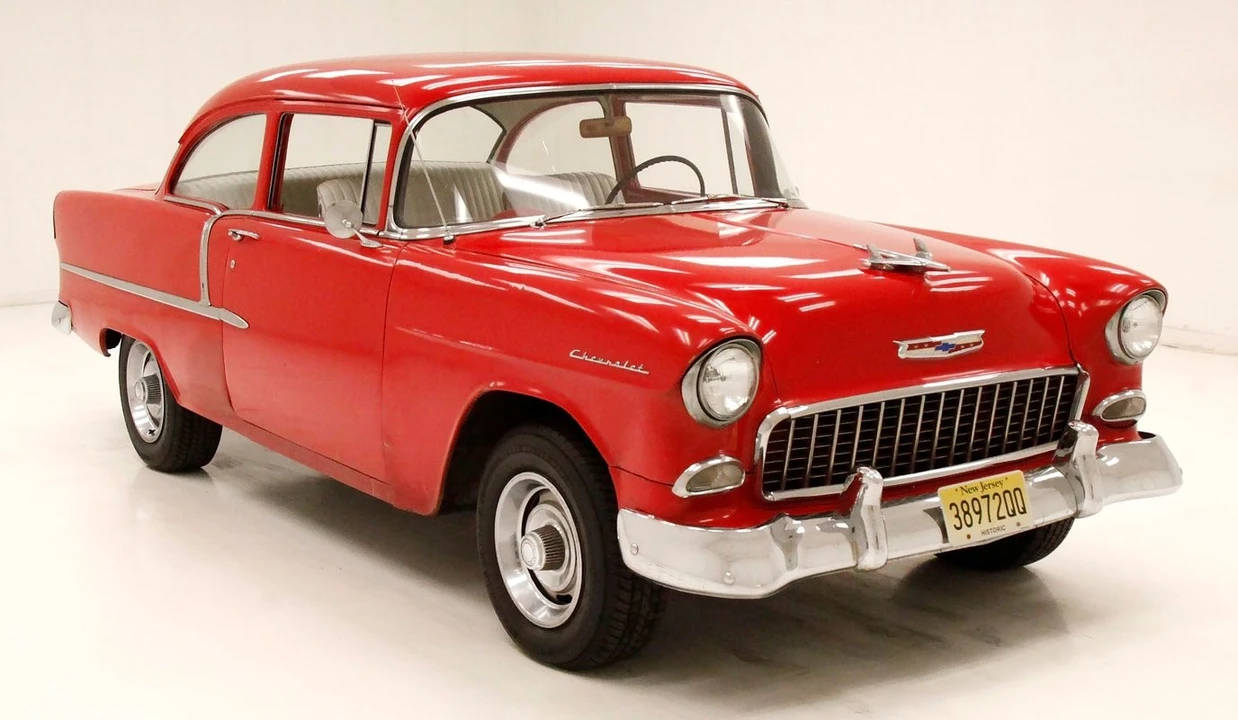 1955 Chevrolet Tri-Five Bel Air Sedan & Wagon - Image 6 of 31