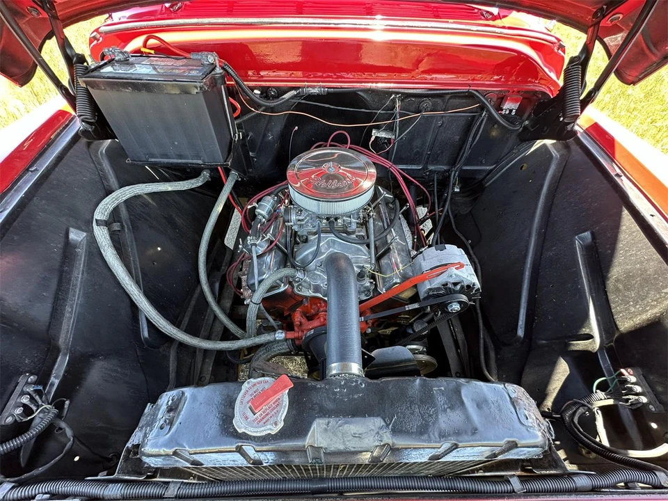 1955 Chevrolet Task Force - Image 23 of 28