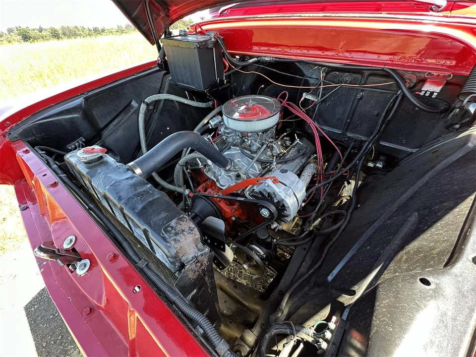 1955 Chevrolet Task Force - Image 24 of 28