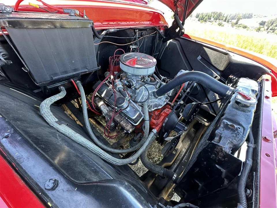 1955 Chevrolet Task Force - Image 25 of 28
