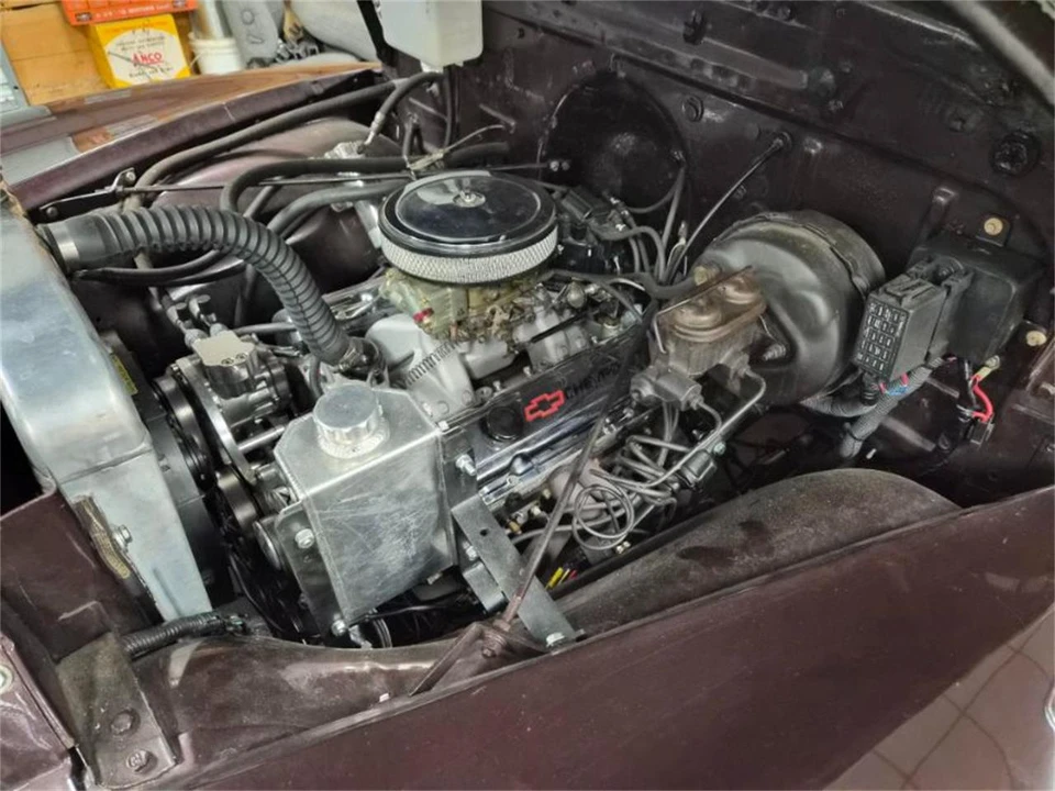1955 Chevrolet Task Force - Image 13 of 15
