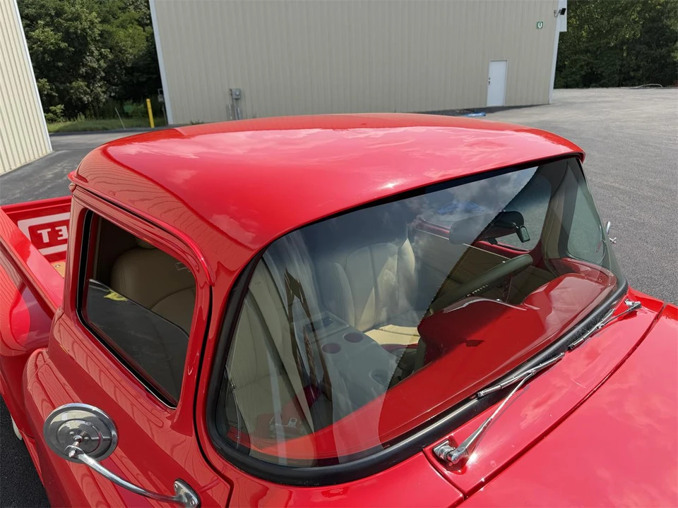 1955 Chevrolet Task Force - Image 21 of 31