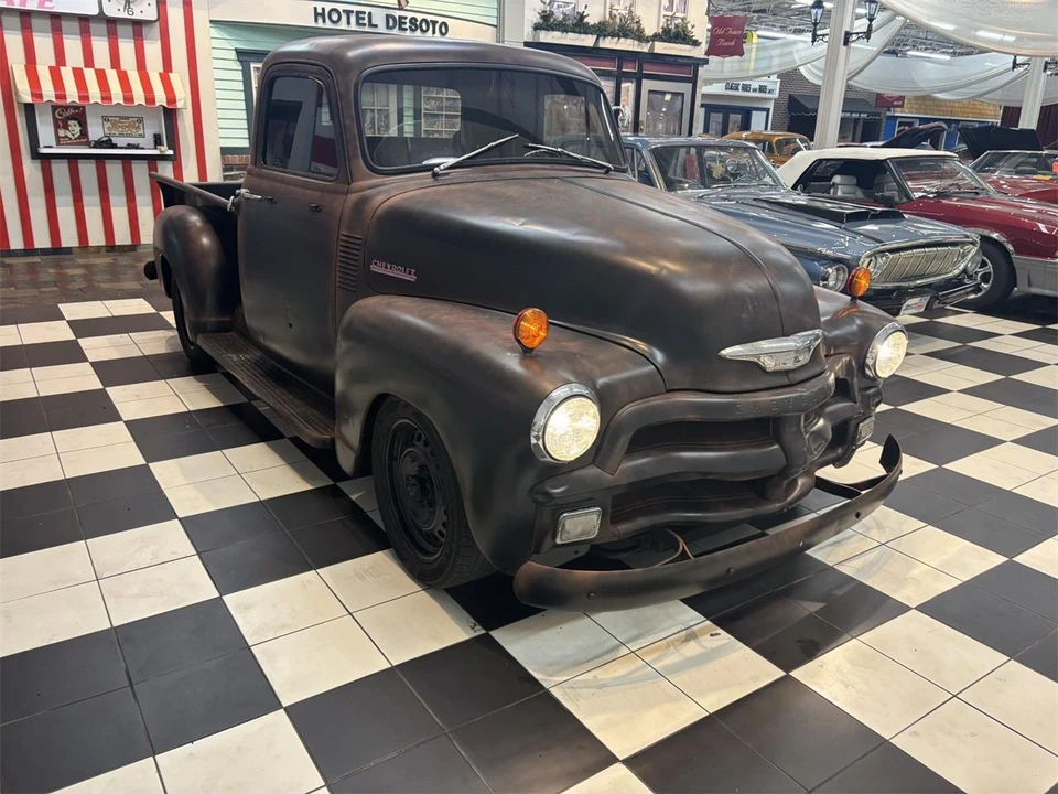 1955 Chevrolet Task Force - Image 19 of 31