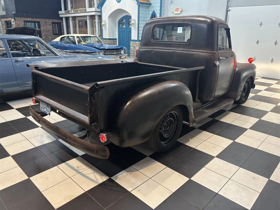 1955 Chevrolet Task Force - Image 21 of 31
