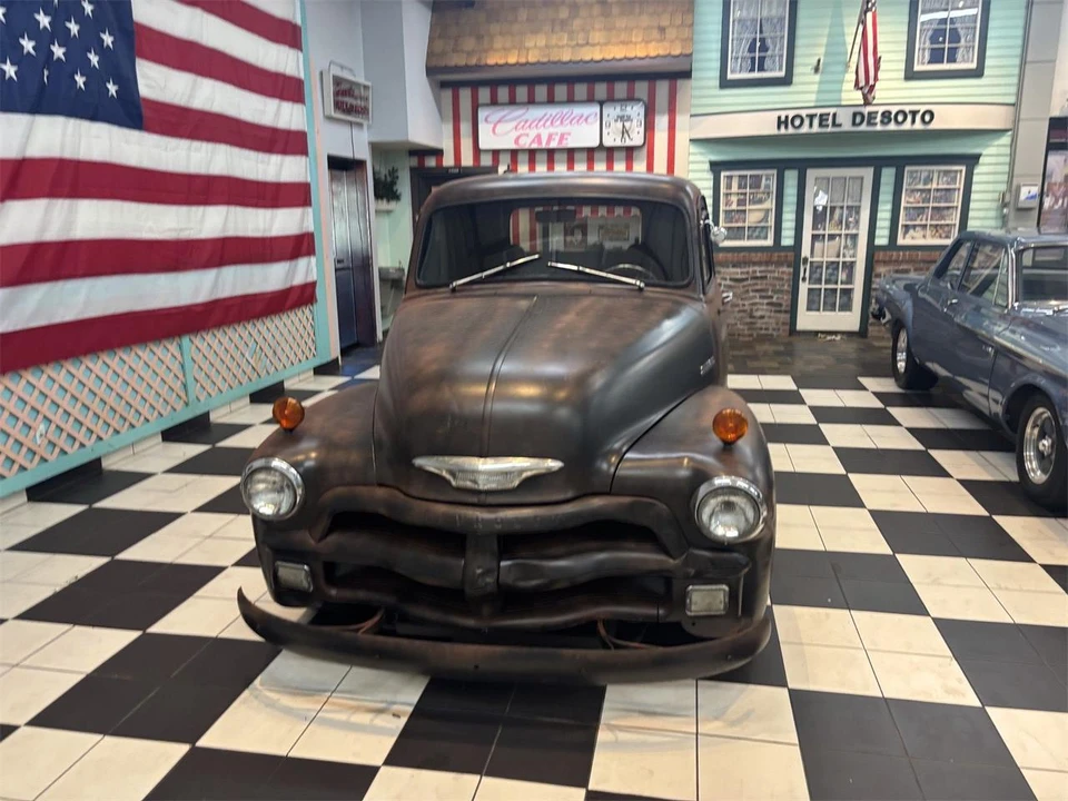 1955 Chevrolet Task Force - Image 16 of 31