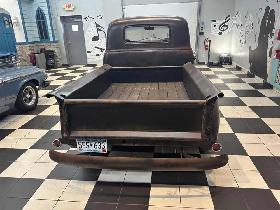 1955 Chevrolet Task Force - Image 18 of 31