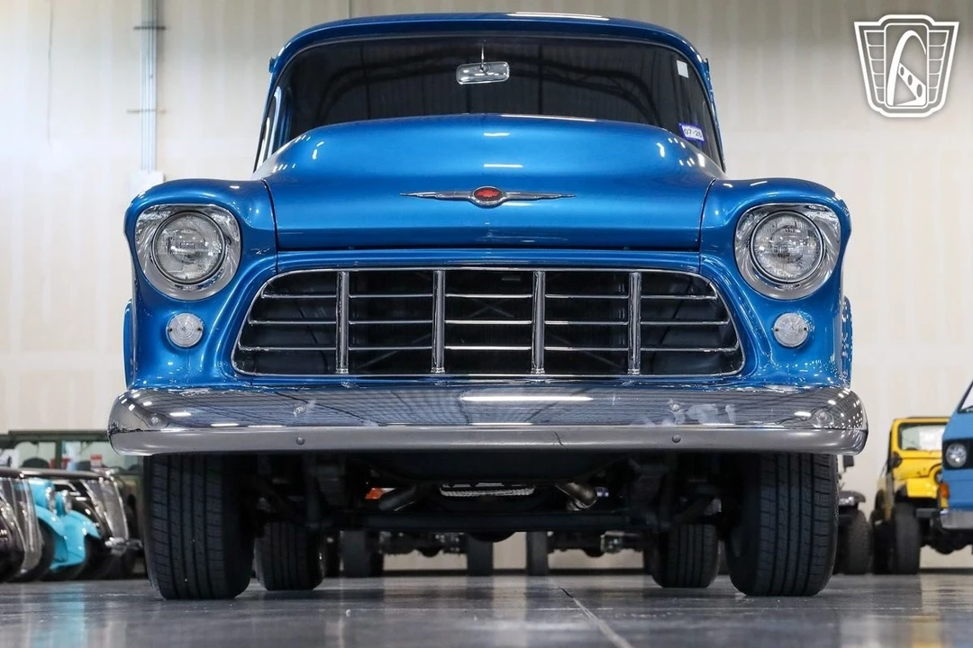 1955 Chevrolet Task Force - Image 5 of 12