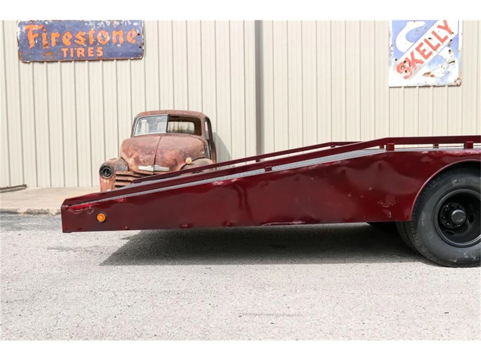 1955 Chevrolet Task Force - Image 13 of 31