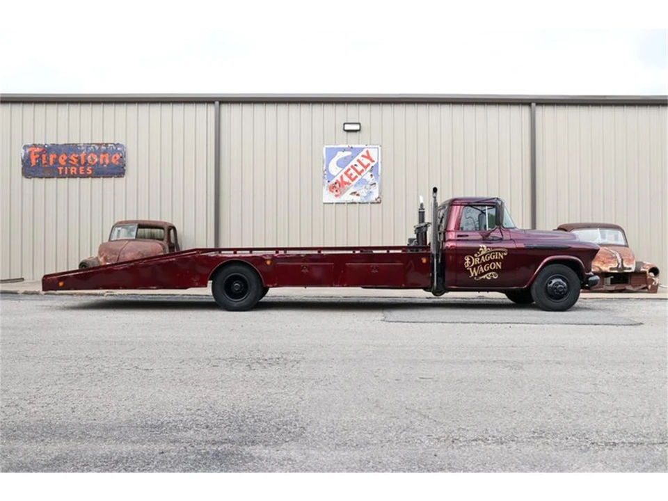 1955 Chevrolet Task Force - Image 16 of 31