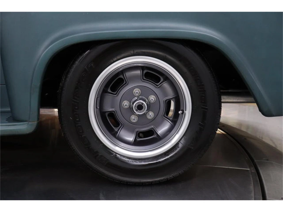 1955 Chevrolet Task Force - Image 28 of 31