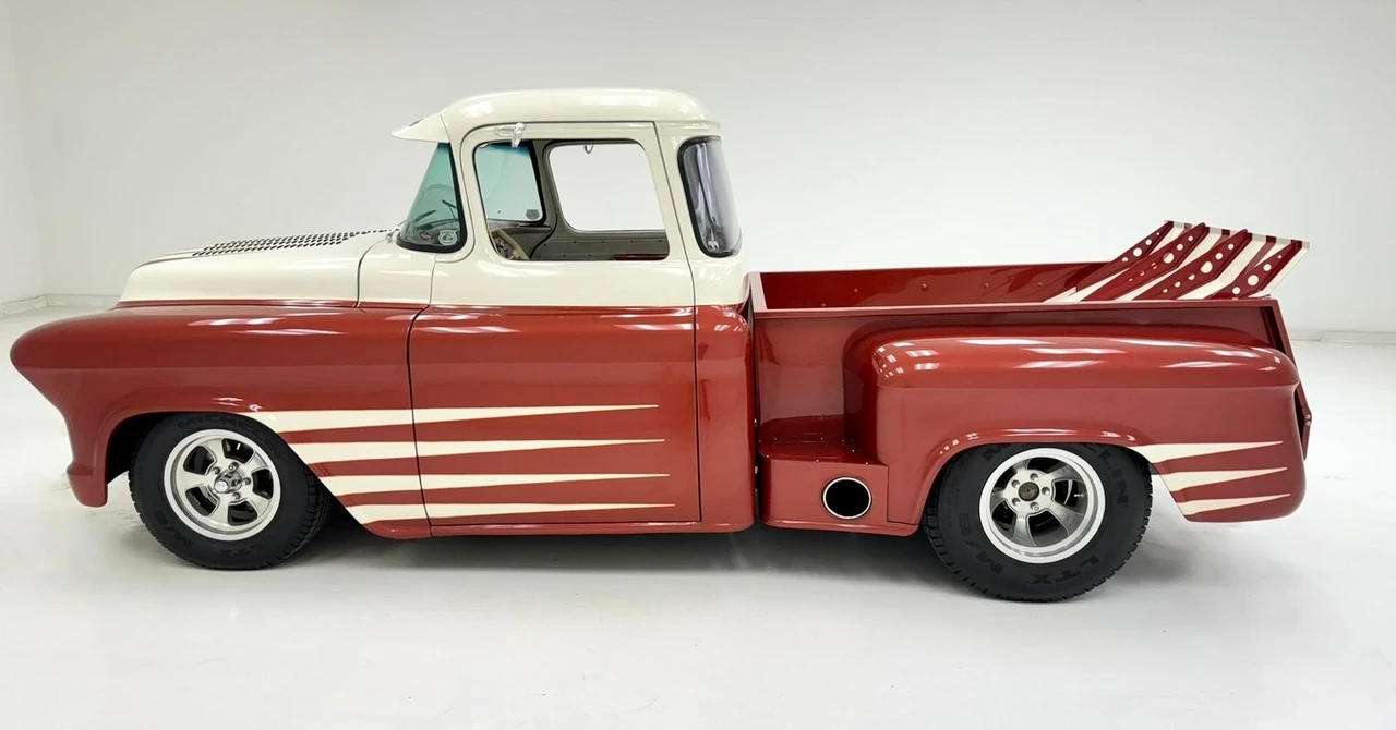 1955 Chevrolet Task Force - Image 2 of 31