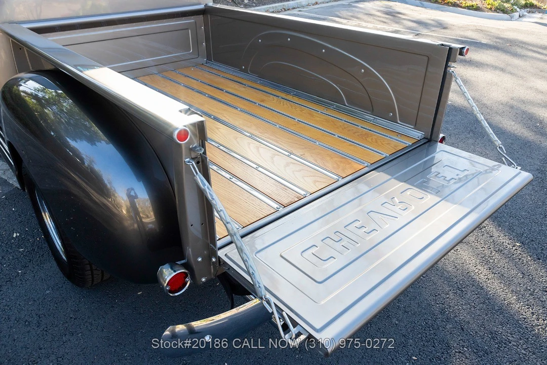 1955 Chevrolet Task Force - Image 28 of 31